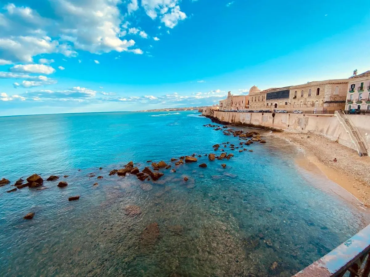 Elegante Appartamento In Palazzo Storico Ortigia Syracuse 0*,  Italien