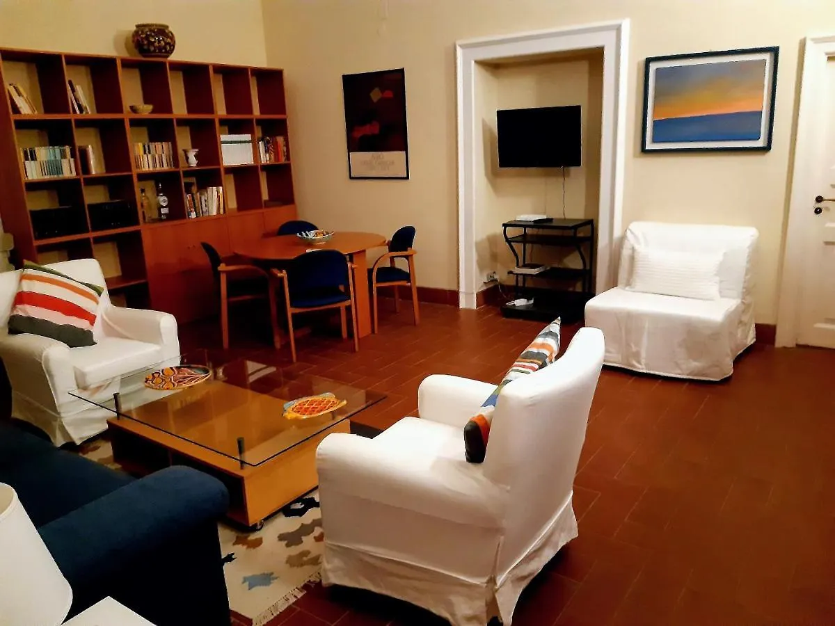 Elegante Appartamento In Palazzo Storico Ortigia Syracuse