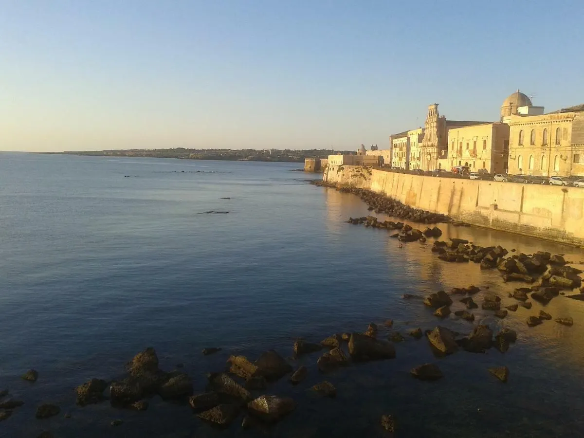 Elegante Appartamento In Palazzo Storico Ortigia Syracuse 0*,  Italien