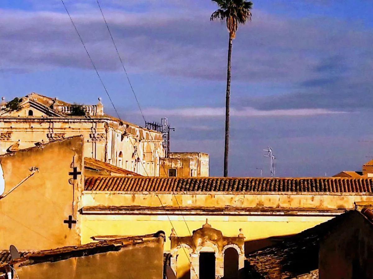 Elegante Appartamento In Palazzo Storico Ortigia Syracuse Italien