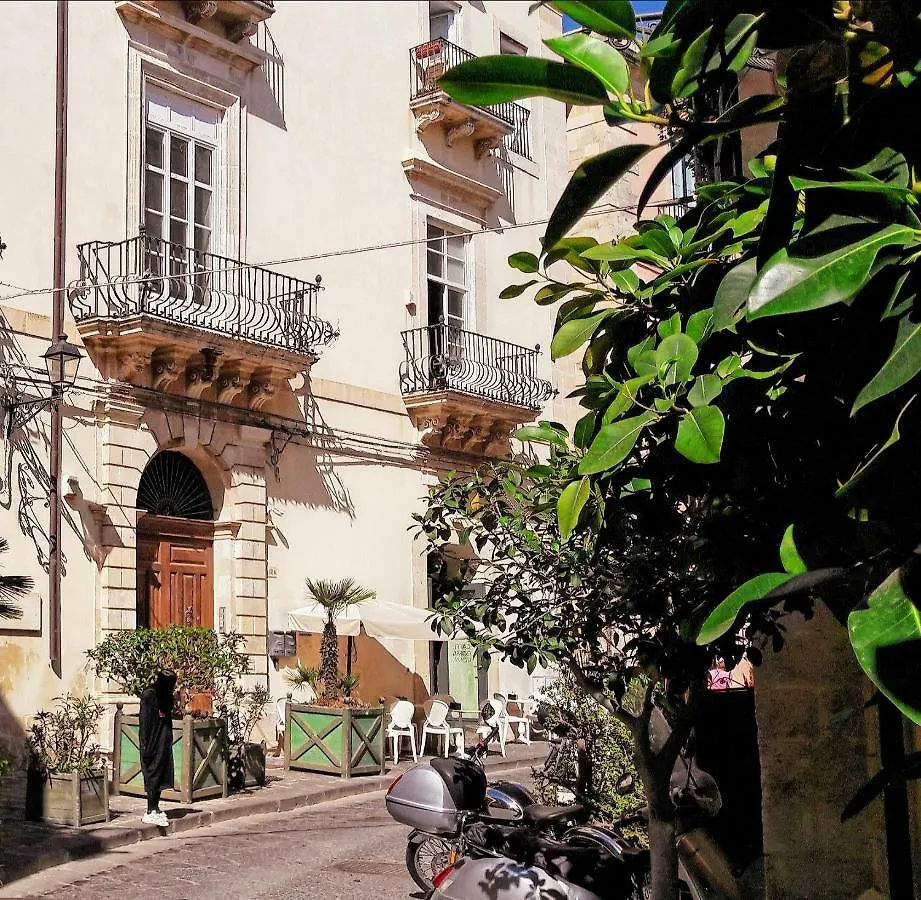 Elegante Appartamento In Palazzo Storico Ortigia Syracuse 0*,